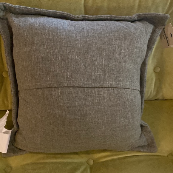 Tommy Bahama Pillow Green - Picture 3 of 6